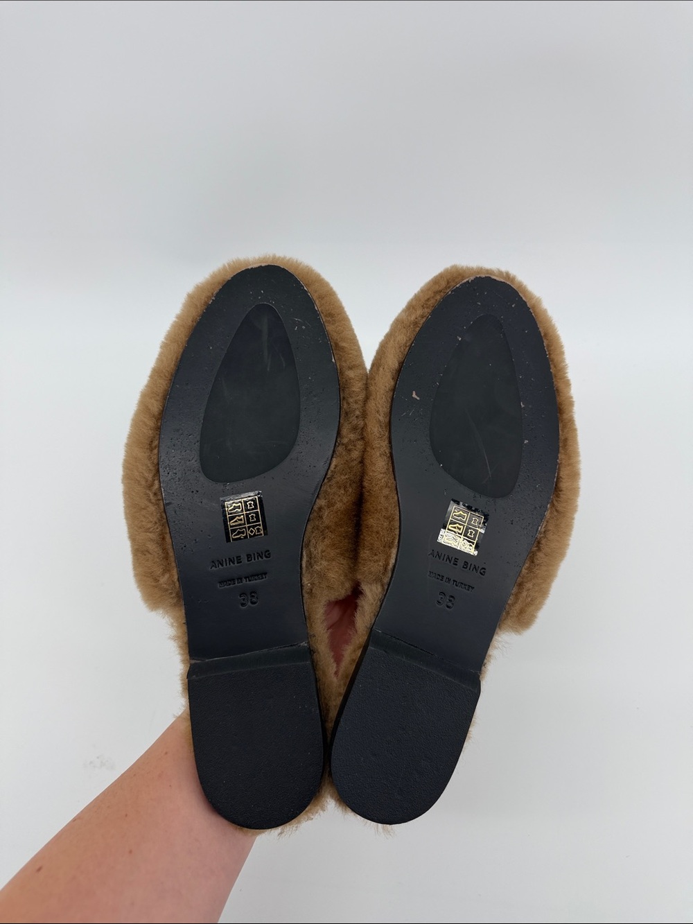Anine Bing Shearling Mules in Yellow Gold 38 S90 - Picture 5 of 7